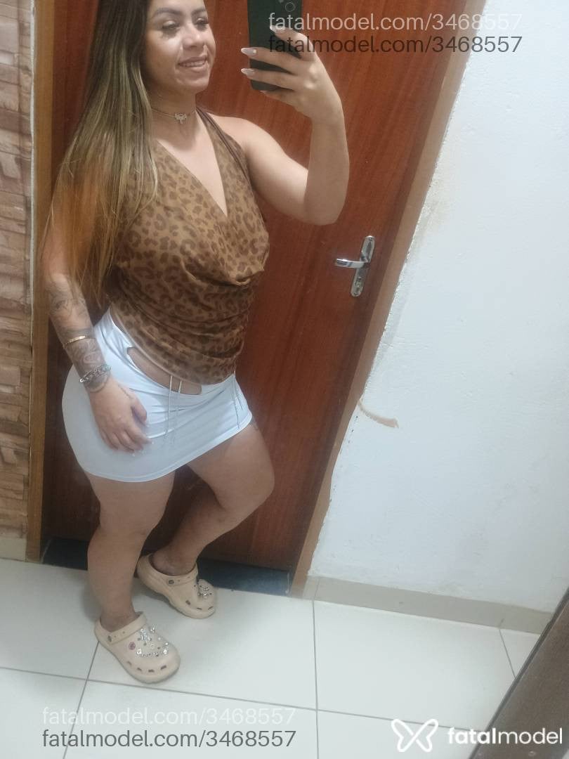 Acompanhante mulher loira (o) de olhos castanhos - Camila Souza