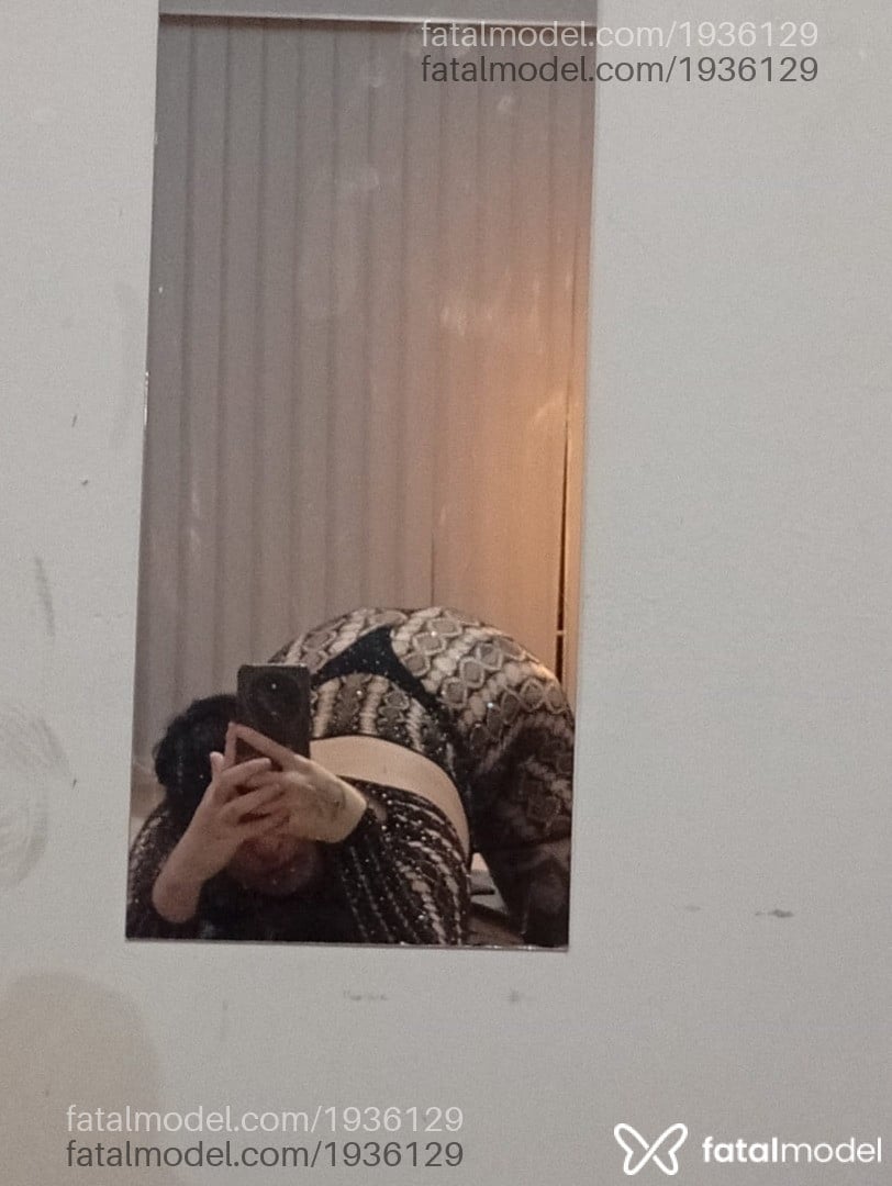 Acompanhante mulher trans loira (o) de olhos verdes - Bruna Bolzani