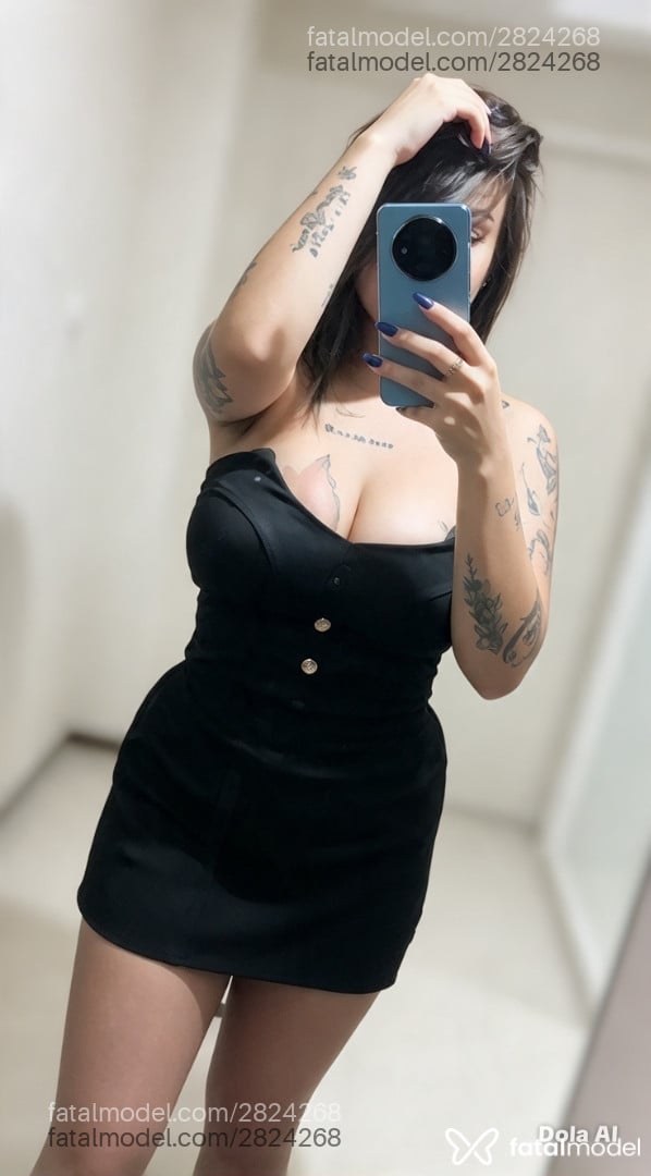 Acompanhante mulher morena (o) de olhos castanhos - Bela Flor