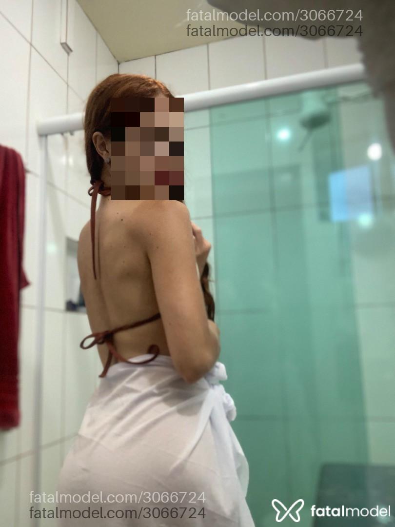 Acompanhante mulher ruiva (o) de olhos castanhos - Massafera