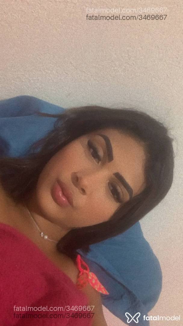 Acompanhante mulher morena (o) de olhos castanhos - Bianca