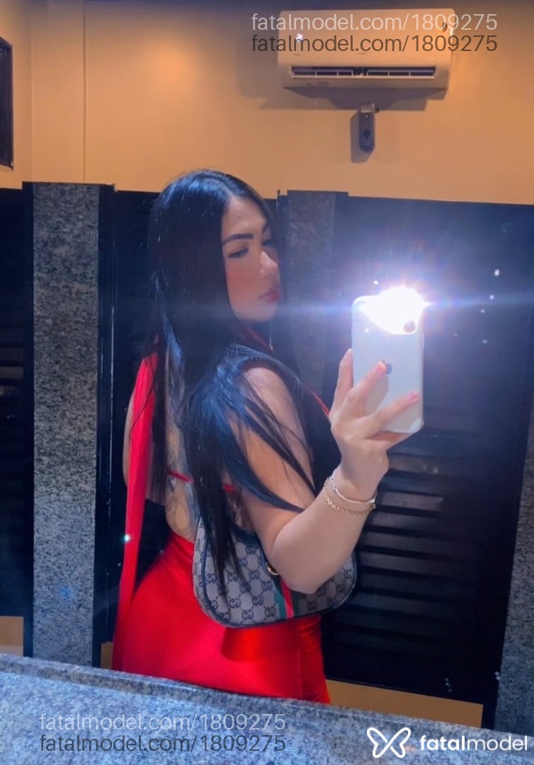 Acompanhante mulher morena (o) de olhos castanhos - Rebeca