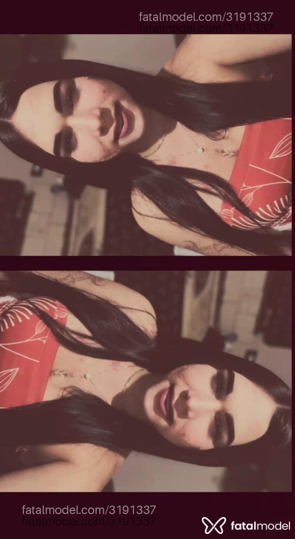 Acompanhante mulher trans morena (o) de olhos verdes - Kellly