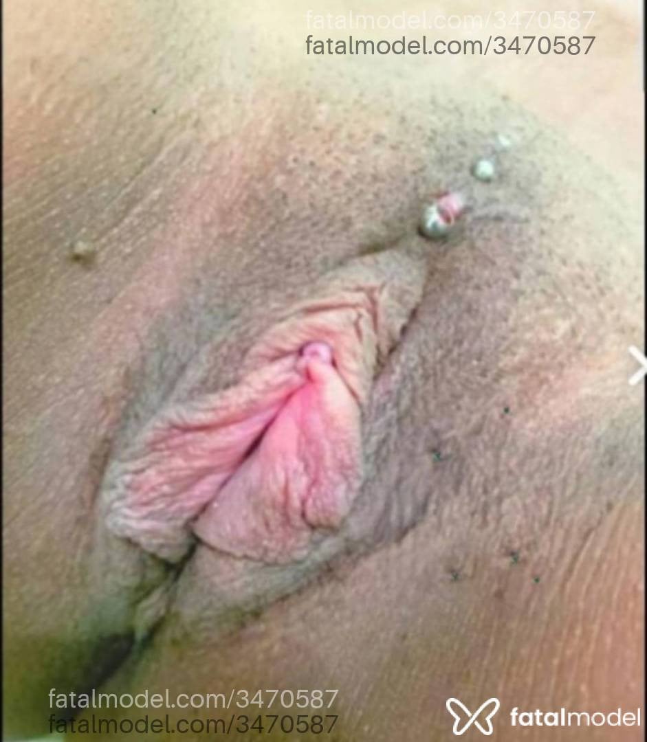 Acompanhante mulher morena (o) de olhos pretos - Pérola
