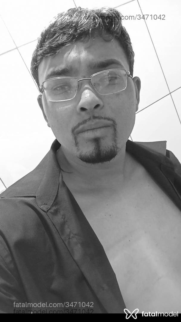 Acompanhante homem morena (o) de olhos castanhos - Lucas silva