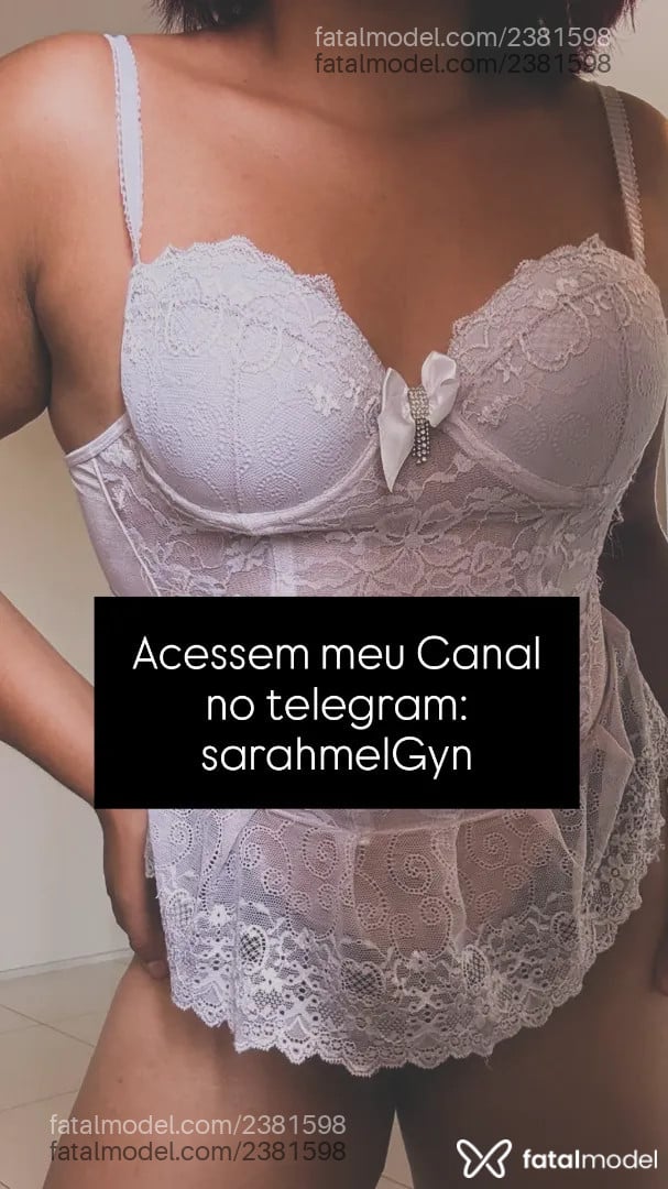 Acompanhante mulher morena (o) de olhos castanhos - Sarah Mel