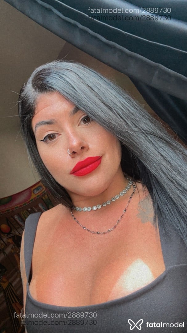 Acompanhante mulher morena (o) de olhos castanhos - Jade