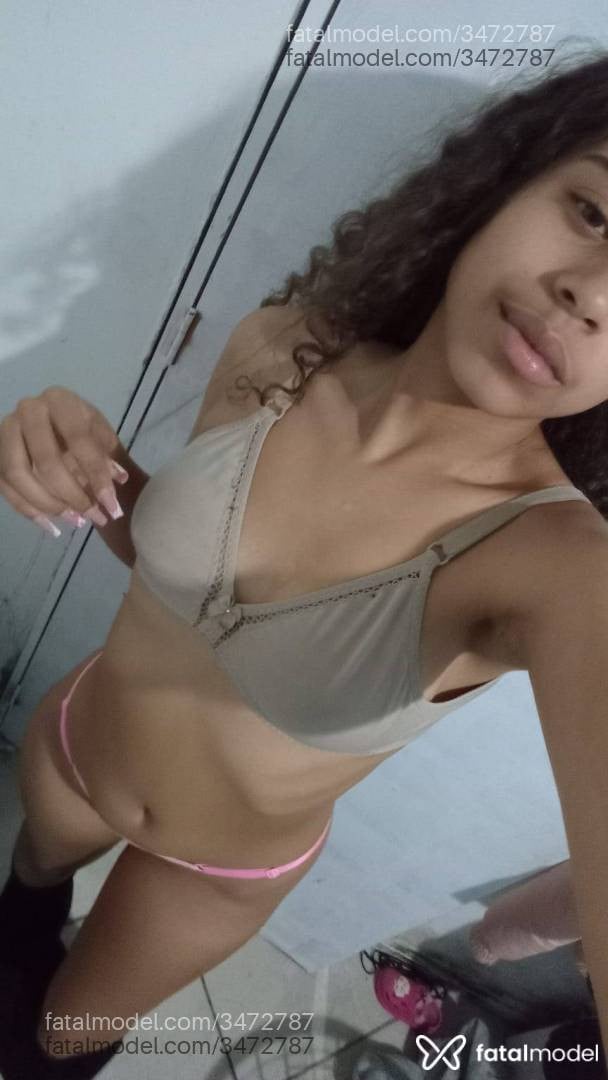 Acompanhante mulher morena (o) de olhos castanhos - Jhuly Santos Acompanhante mulher morena (o) de olhos castanhos - Jhuly Santos