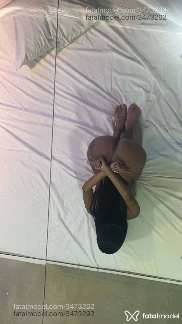 Acompanhante mulher morena (o) de olhos castanhos - Lunna