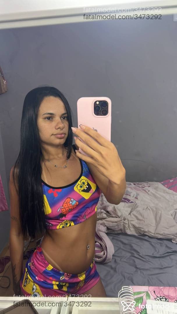 Acompanhante mulher morena (o) de olhos castanhos - Lunna