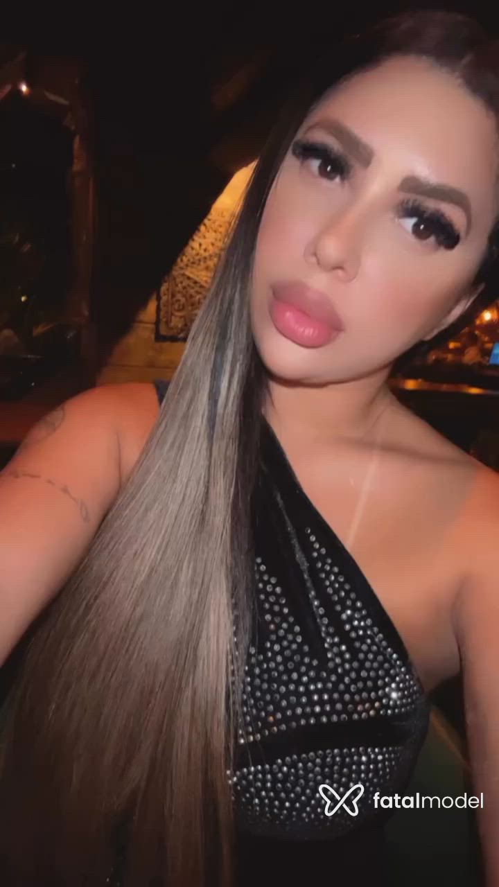 Acompanhante mulher morena (o) de olhos pretos - LANNA BELFORD