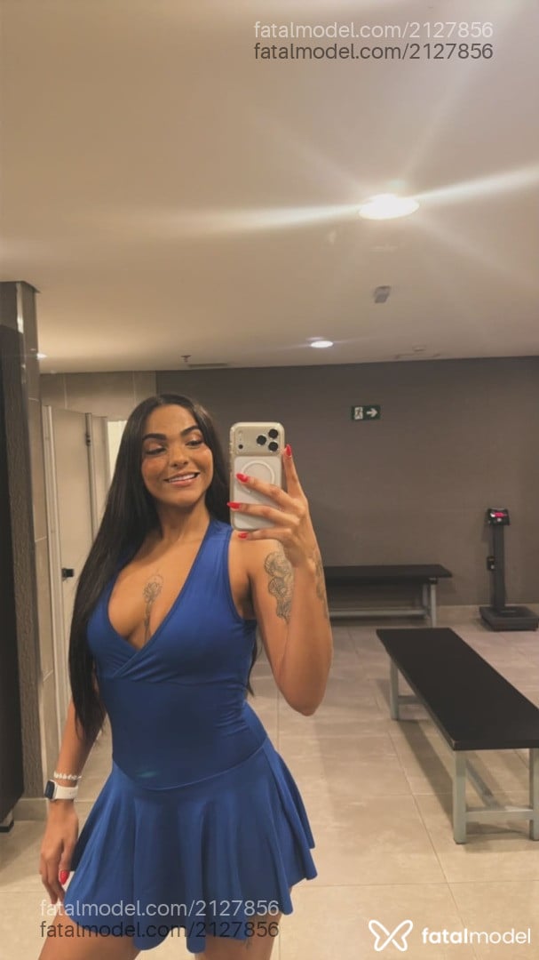 Acompanhante mulher com cabelo castanho de olhos pretos - Laís