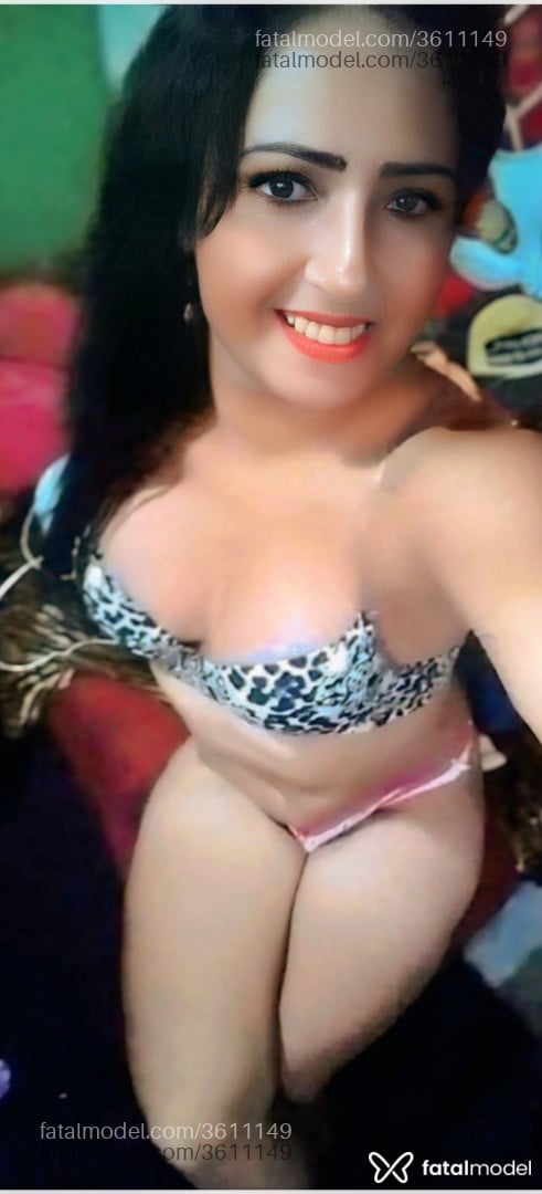 Acompanhante mulher trans morena (o) de olhos mel - Juliana Pavanelly