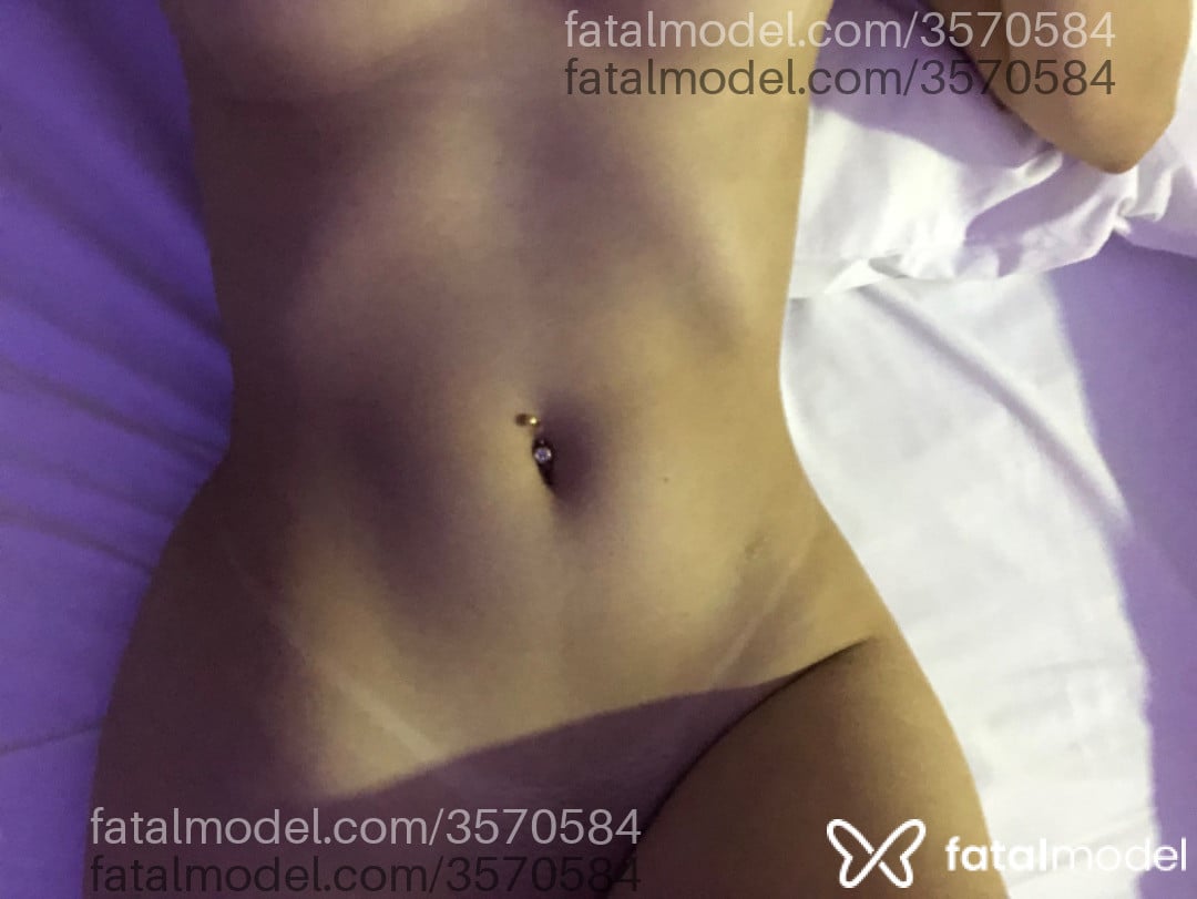 Acompanhante mulher morena (o) de olhos castanhos - Rafaela
