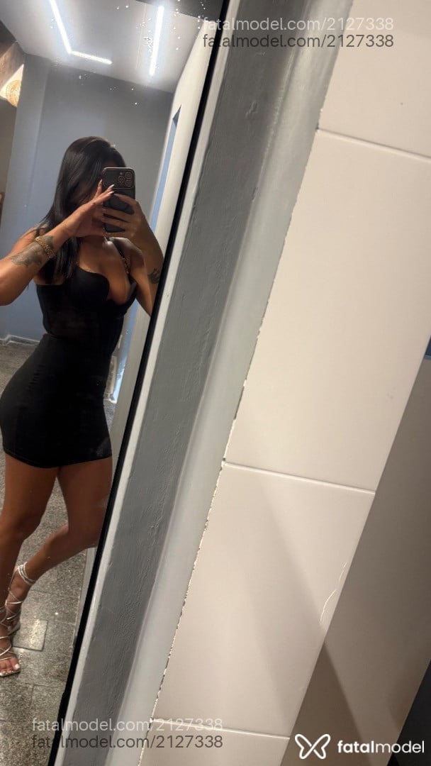 Acompanhante mulher com cabelo castanho de olhos castanhos - Gabriella