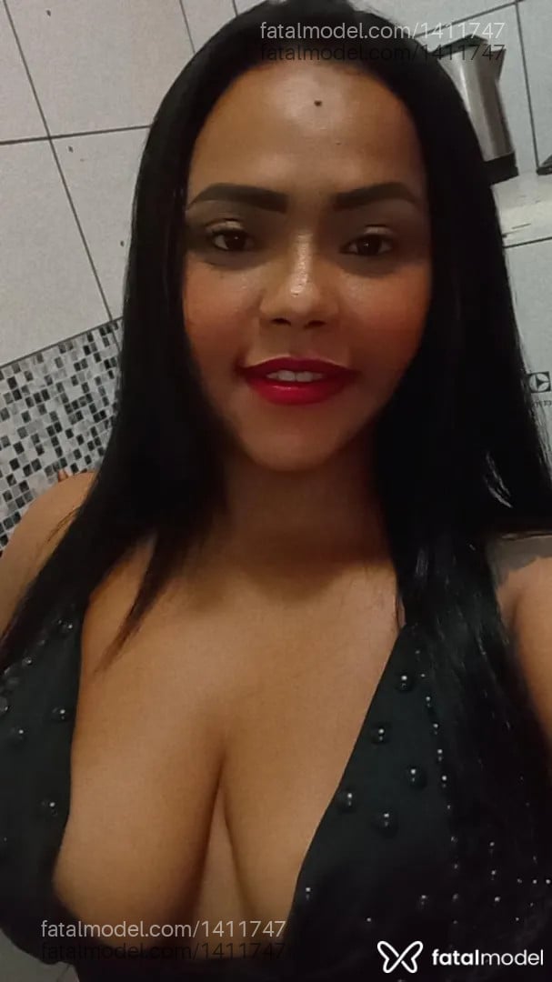 Acompanhante mulher morena (o) de olhos castanhos - Morena do sexo