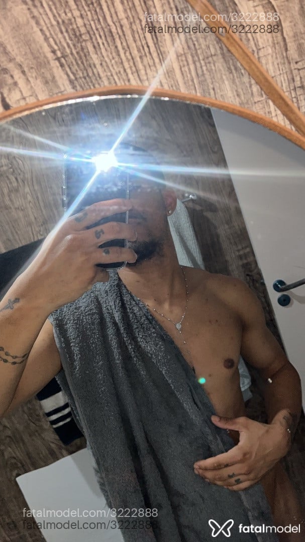 Acompanhante homem morena (o) de olhos mel - Coutinho
