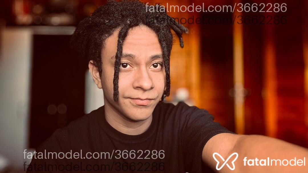 Acompanhante homem morena (o) de olhos castanhos - Mortz