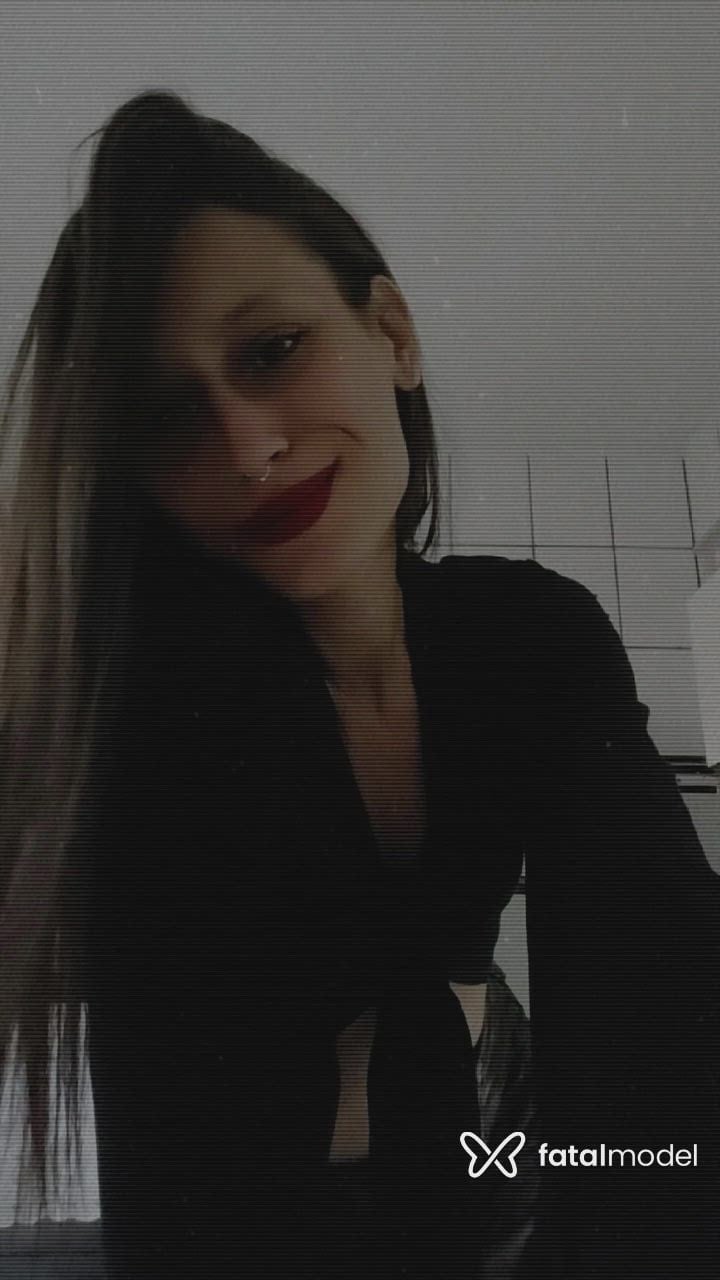Acompanhante mulher com cabelo castanho de olhos castanhos - Adalin Soares