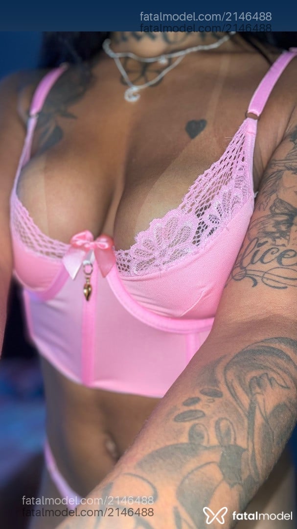 Acompanhante mulher morena (o) de olhos castanhos - Bianca Sanche
