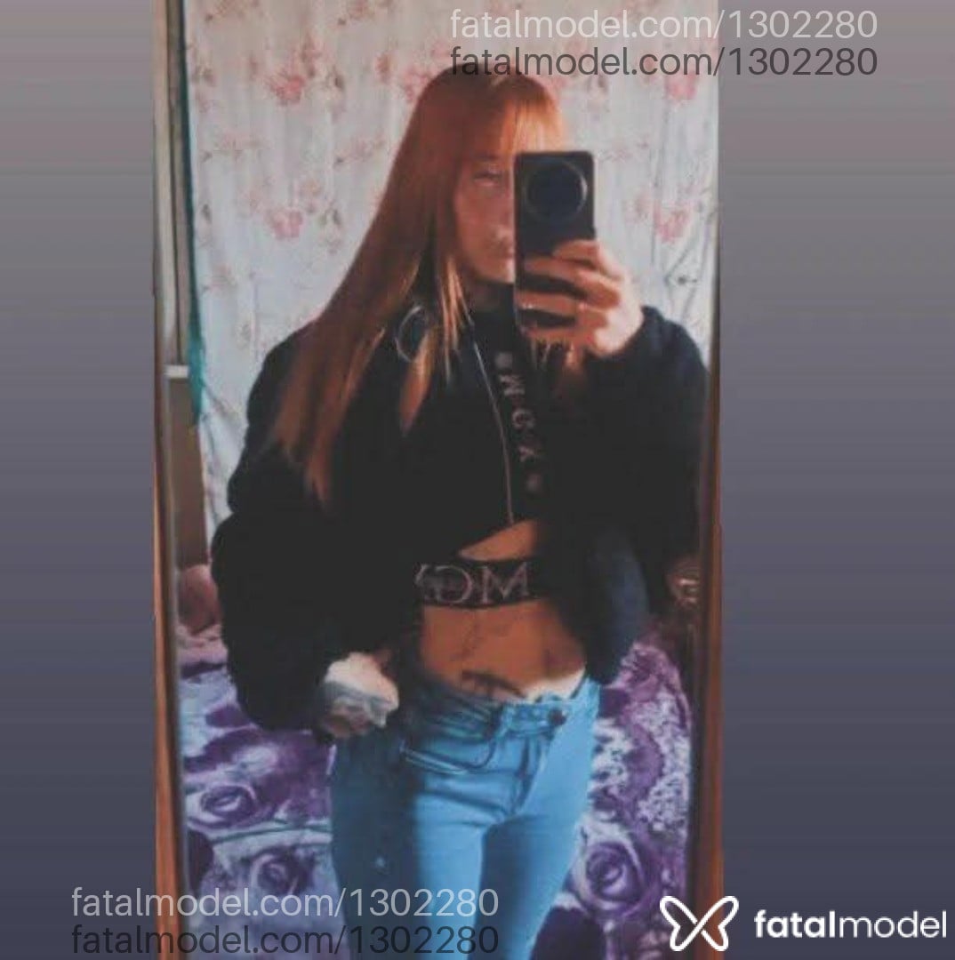 Acompanhante mulher loira (o) de olhos verdes - Renata