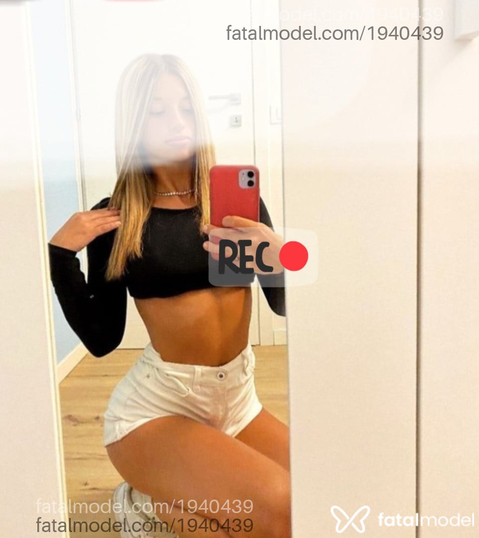 Acompanhante mulher morena (o) de olhos castanhos - Lívia Mendes