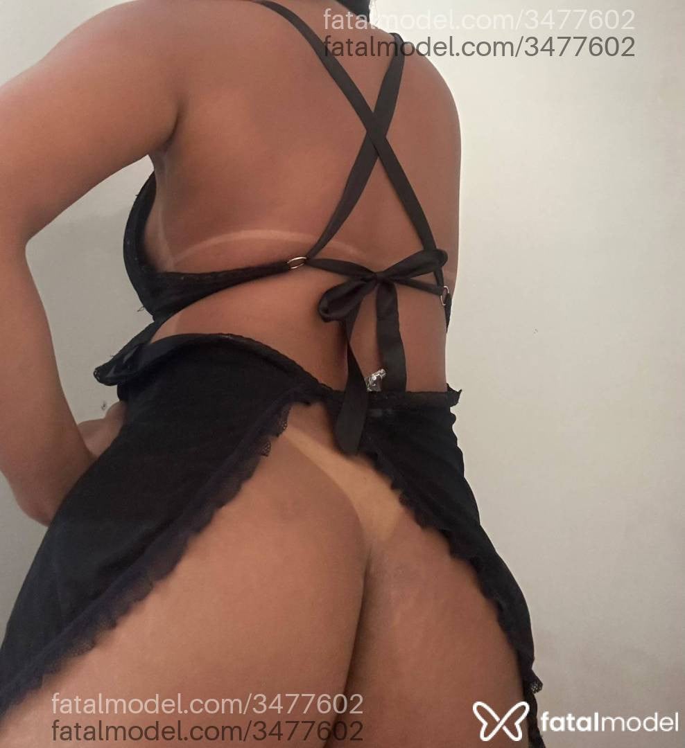 Acompanhante mulher morena (o) de olhos castanhos - Thalita