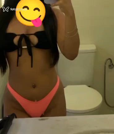 Acompanhante mulher morena (o) de olhos pretos - Rayssa Teles