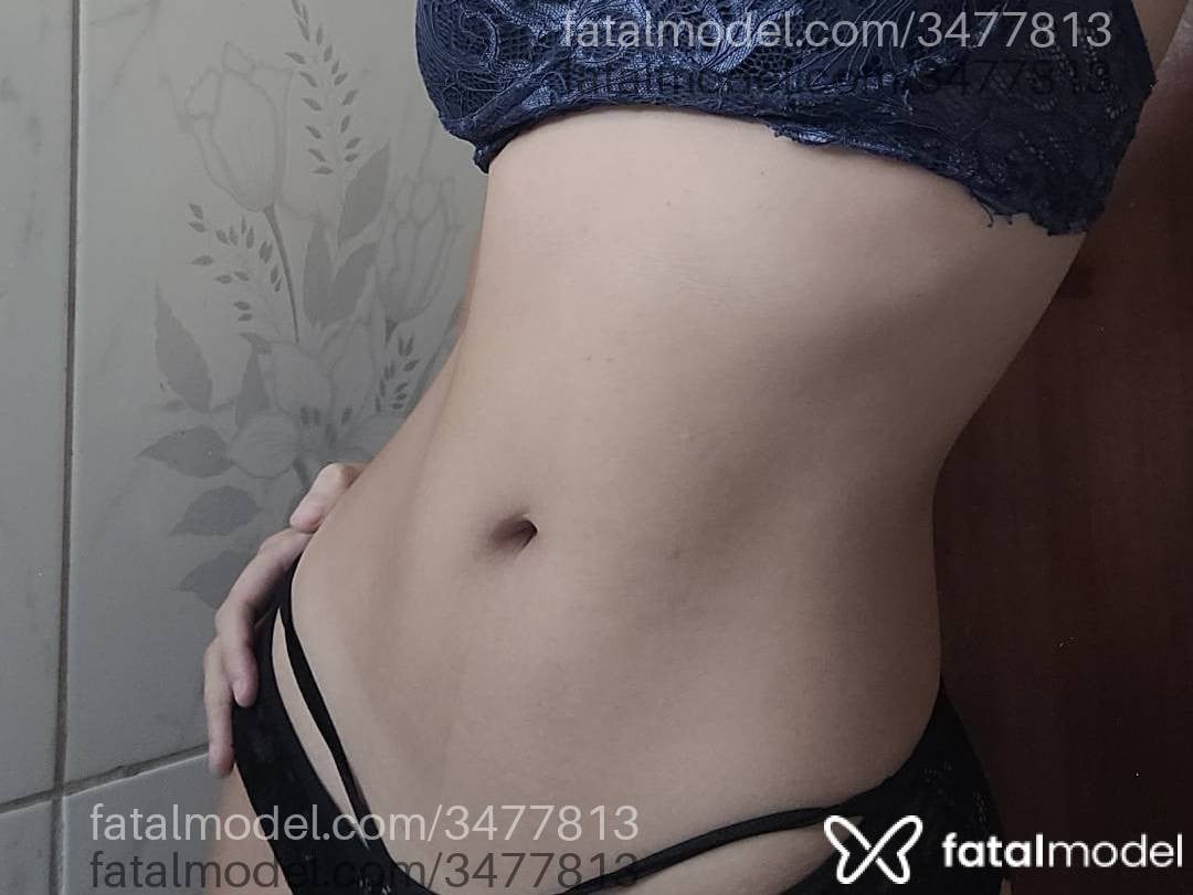 Acompanhante mulher com cabelo castanho de olhos castanhos - Kaylane
