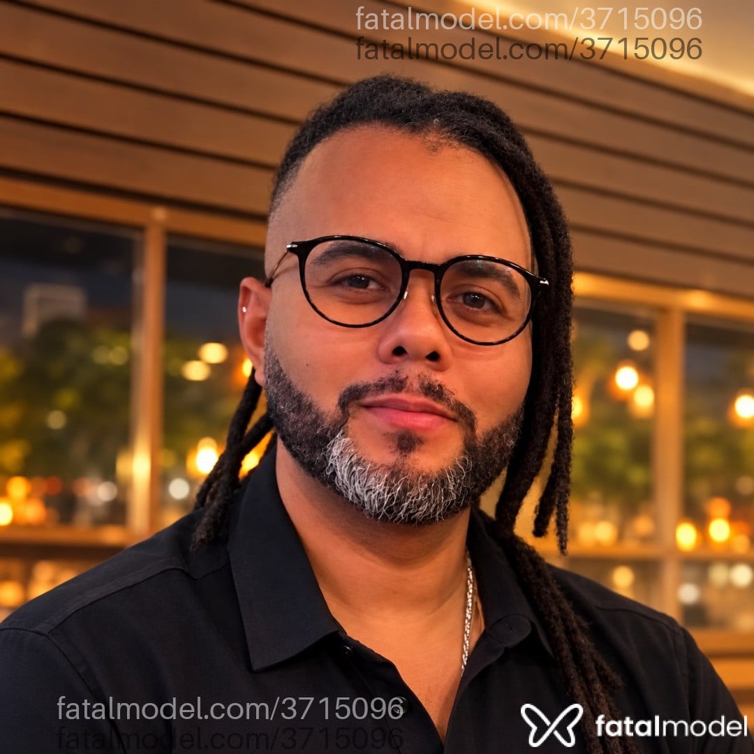 Acompanhante homem morena (o) de olhos pretos - Gspts