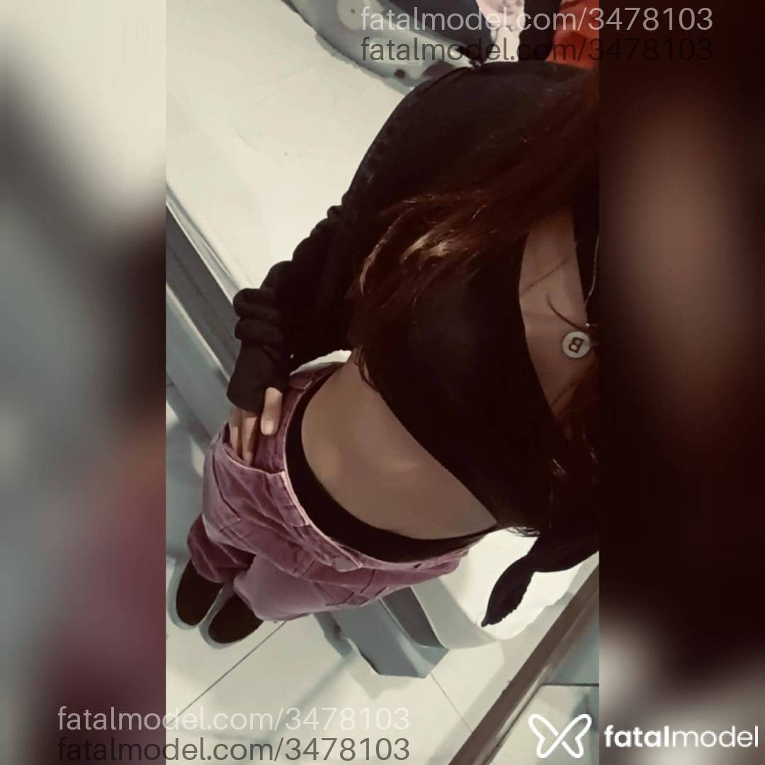 Acompanhante mulher morena (o) de olhos castanhos - Bruna Santos