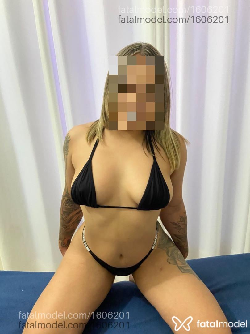 Acompanhante mulher loira (o) de olhos castanhos - Larissa lins