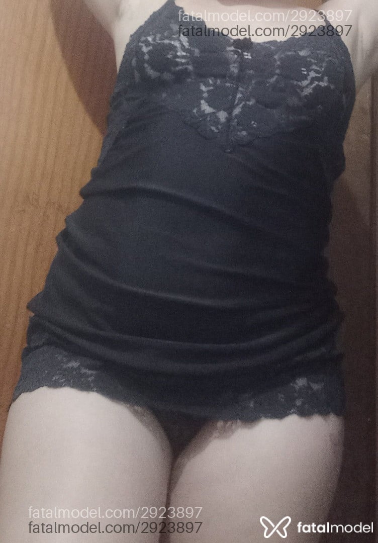 Acompanhante mulher loira (o) de olhos azuis - Julia
