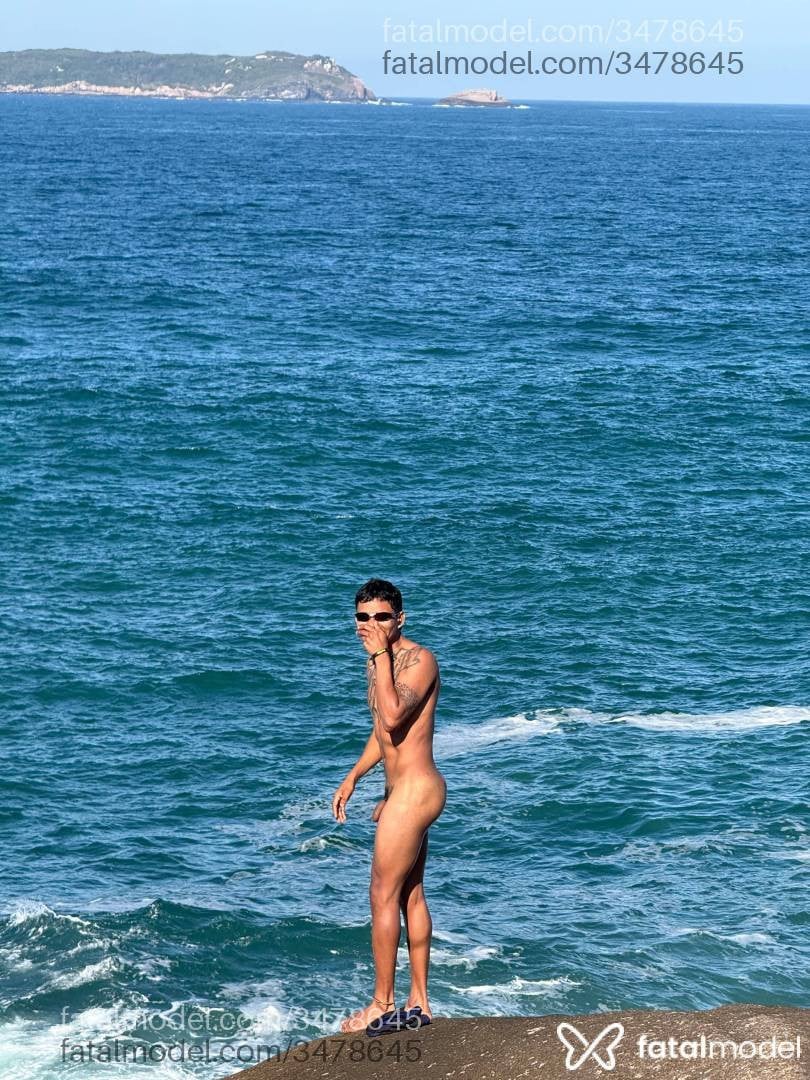 Acompanhante homem morena (o) de olhos pretos - Cezar Santos