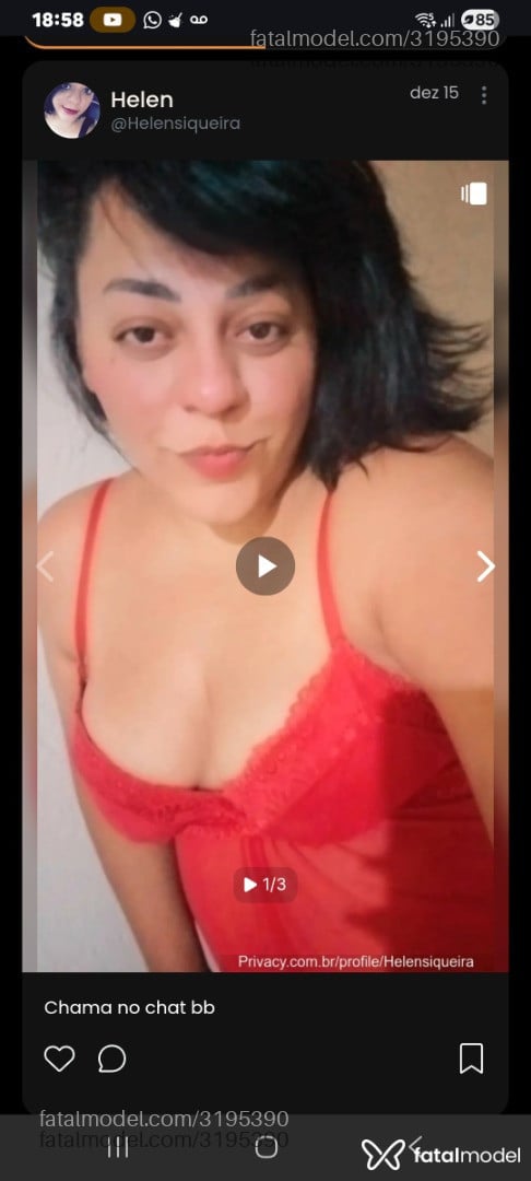 Acompanhante mulher ruiva (o) de olhos castanhos - Nails