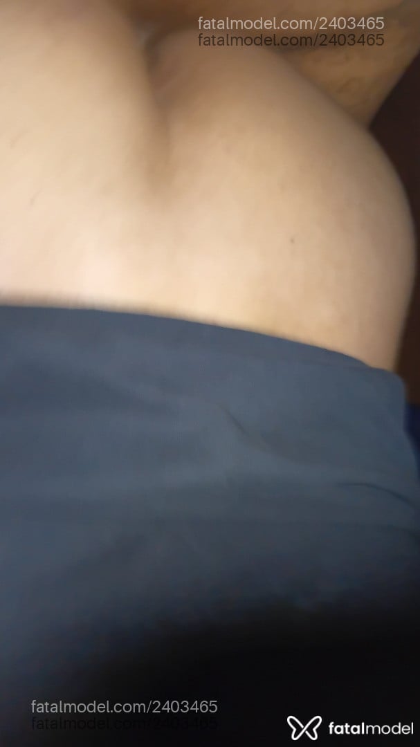 Acompanhante homem com cabelo castanho de olhos castanhos - Brasil