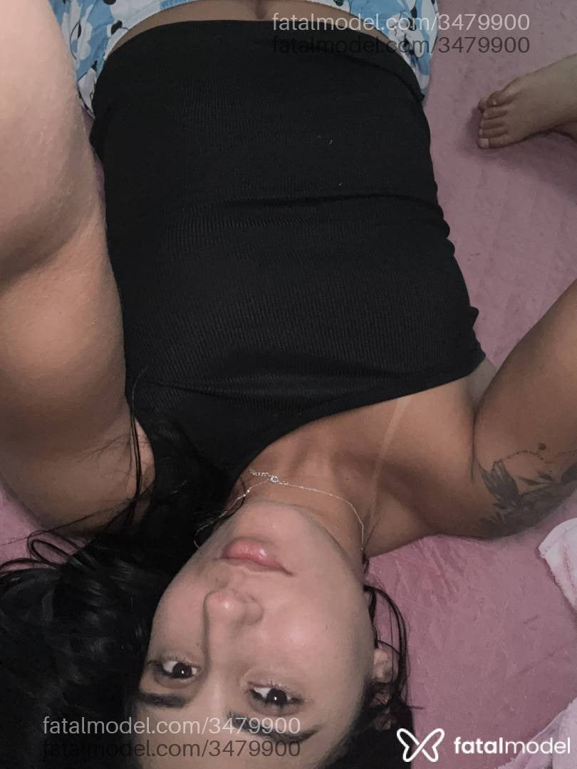 Acompanhante mulher morena (o) de olhos pretos - Bruna