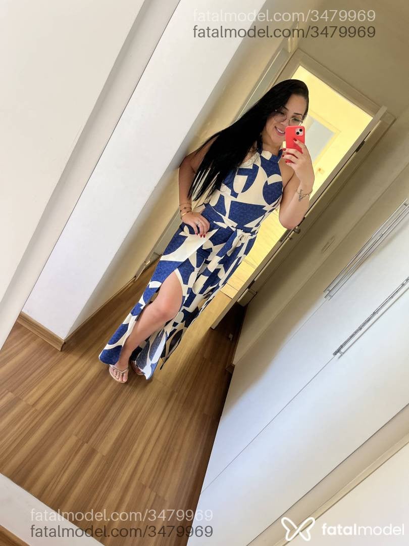 Acompanhante mulher morena (o) de olhos castanhos - Laura