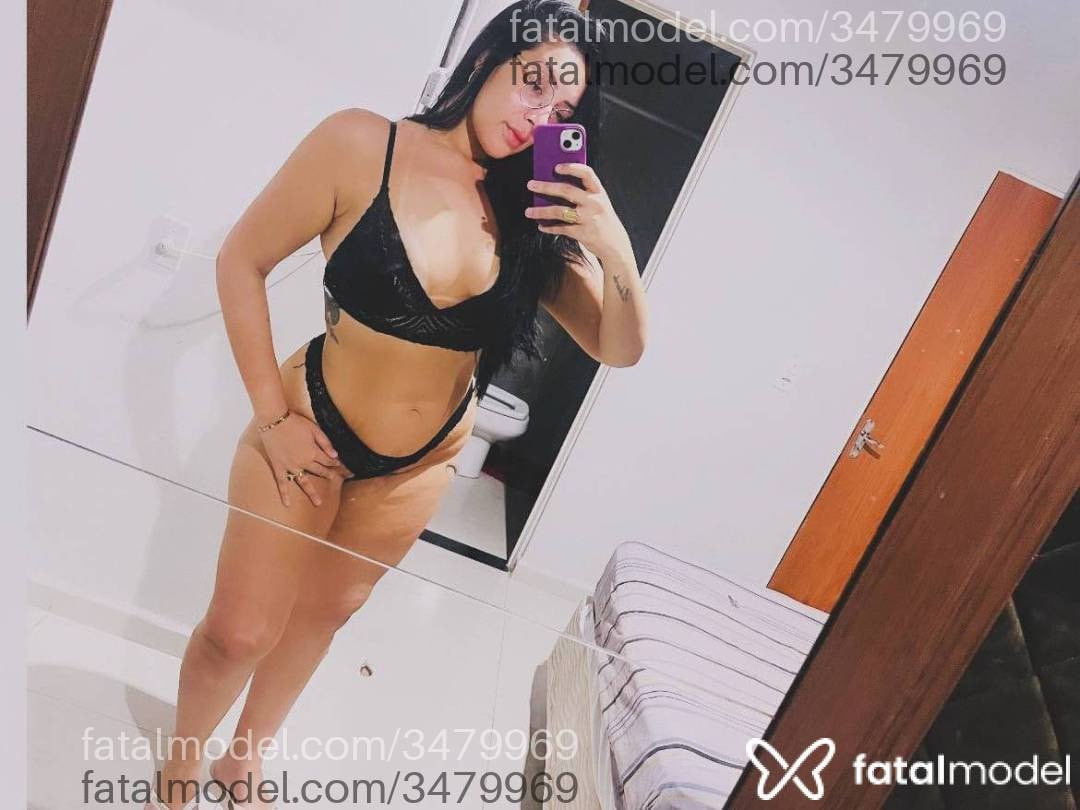 Acompanhante mulher morena (o) de olhos castanhos - Laura