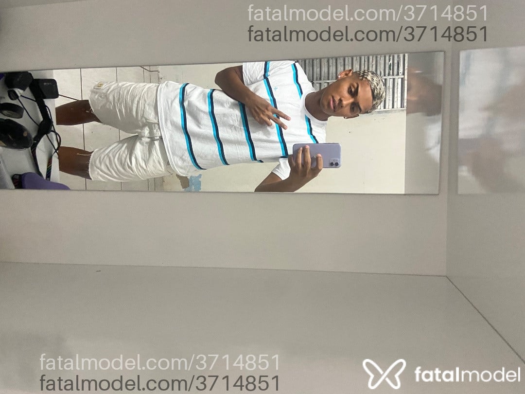 Acompanhante homem morena (o) de olhos pretos - Neguinho