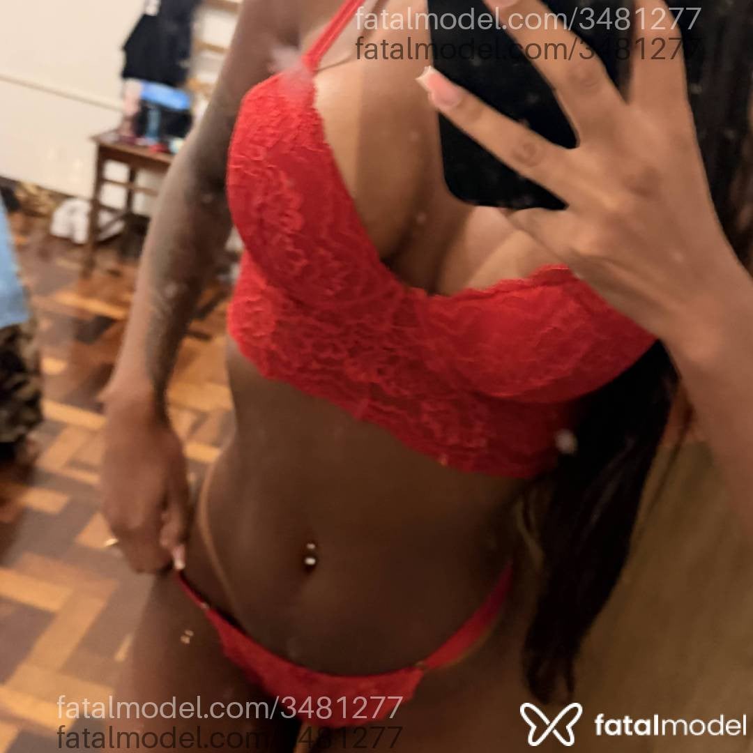 Acompanhante mulher morena (o) de olhos castanhos - Juliana
