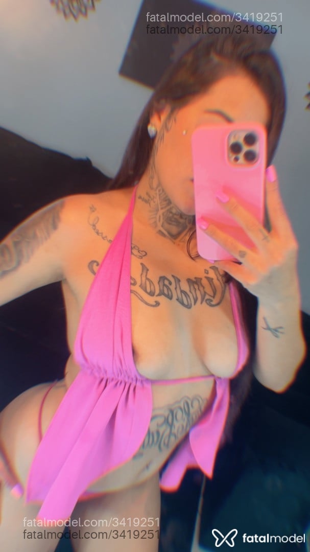 Acompanhante mulher morena (o) de olhos castanhos - Fernanda