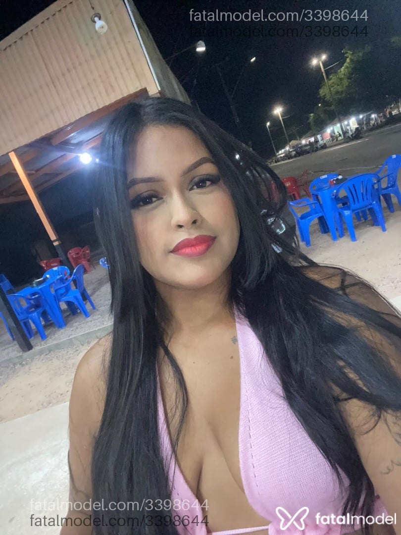 Acompanhante mulher morena (o) de olhos castanhos - Milly