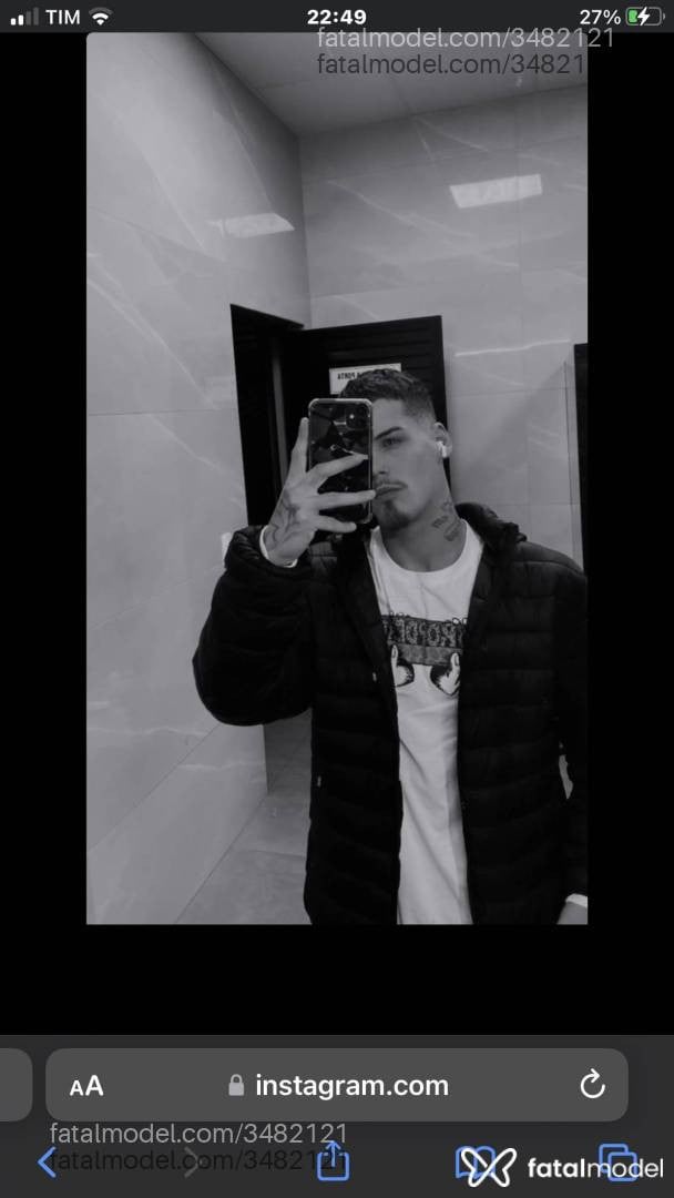 Acompanhante homem com cabelo castanho de olhos verdes - Raffael Jk