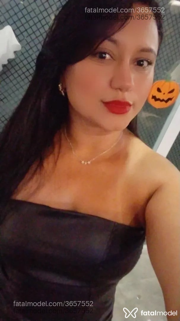 Acompanhante mulher morena (o) de olhos pretos - Bruna Rodrigues