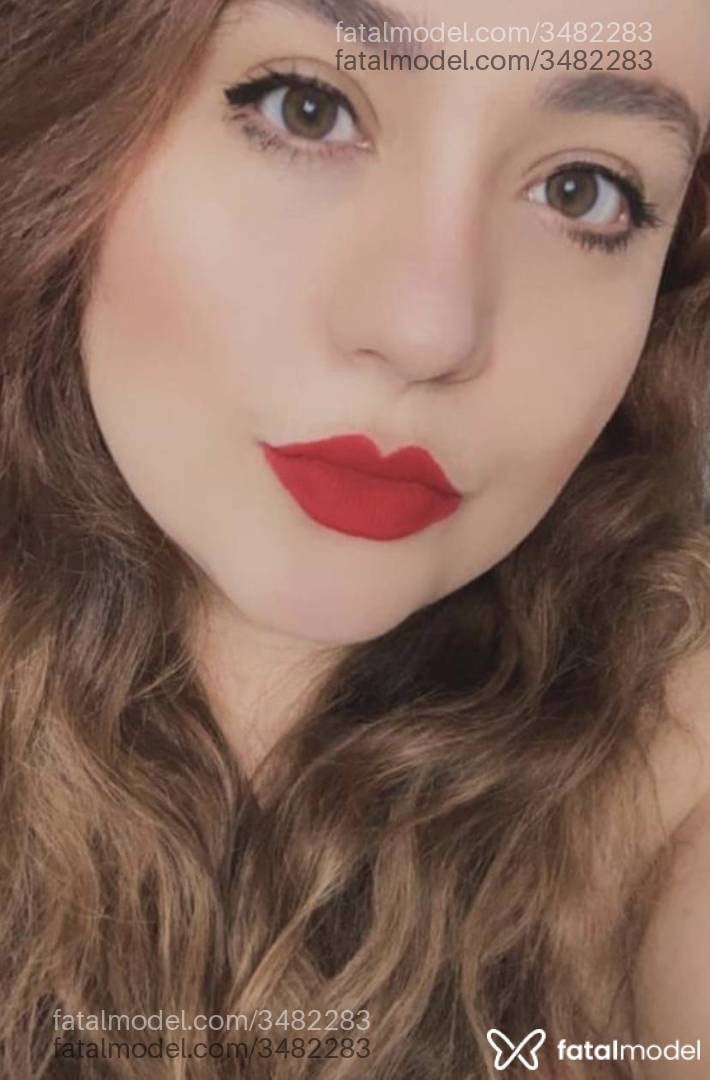 Acompanhante mulher ruiva (o) de olhos mel - Paolla Matarazzo