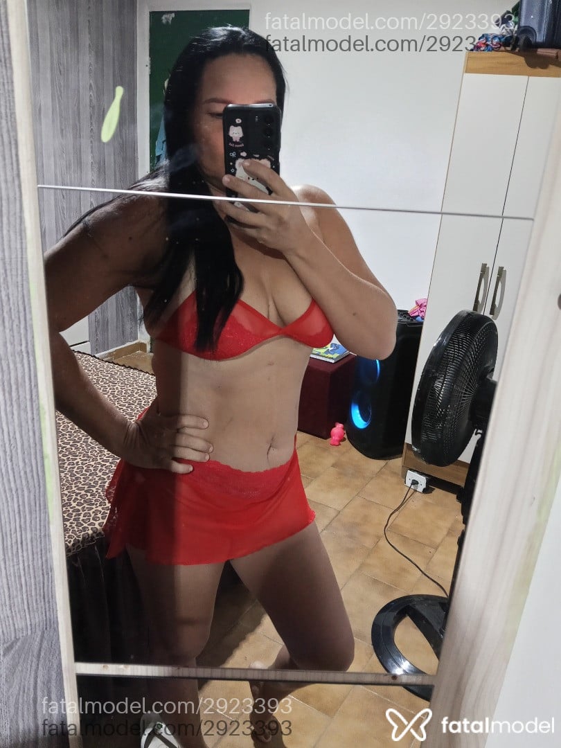 Acompanhante mulher morena (o) de olhos castanhos - Jaine