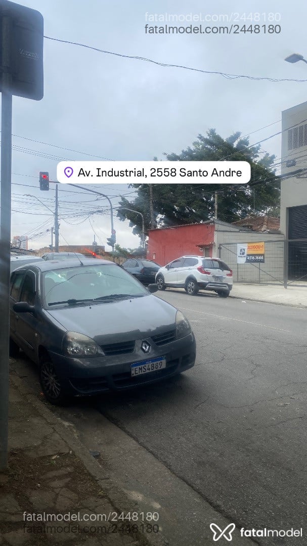 Acompanhante mulher trans morena (o) de olhos pretos - Lorrany