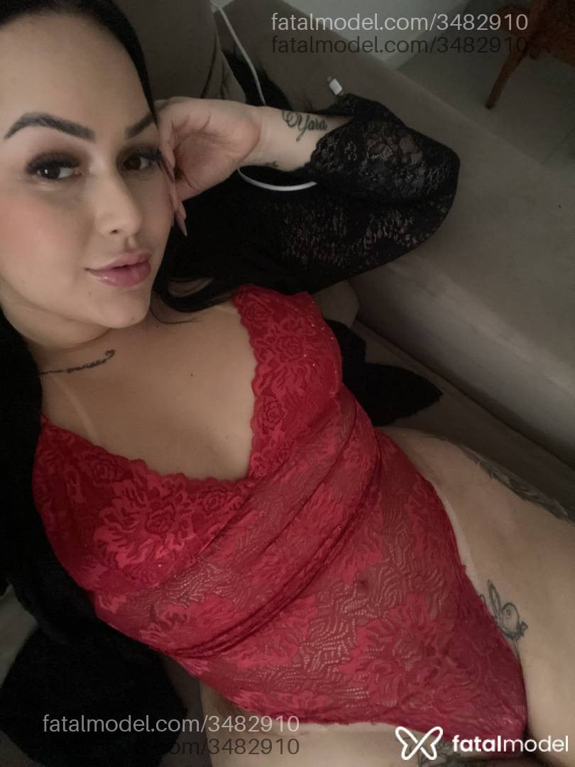 Acompanhante mulher morena (o) de olhos mel - Bruninha
