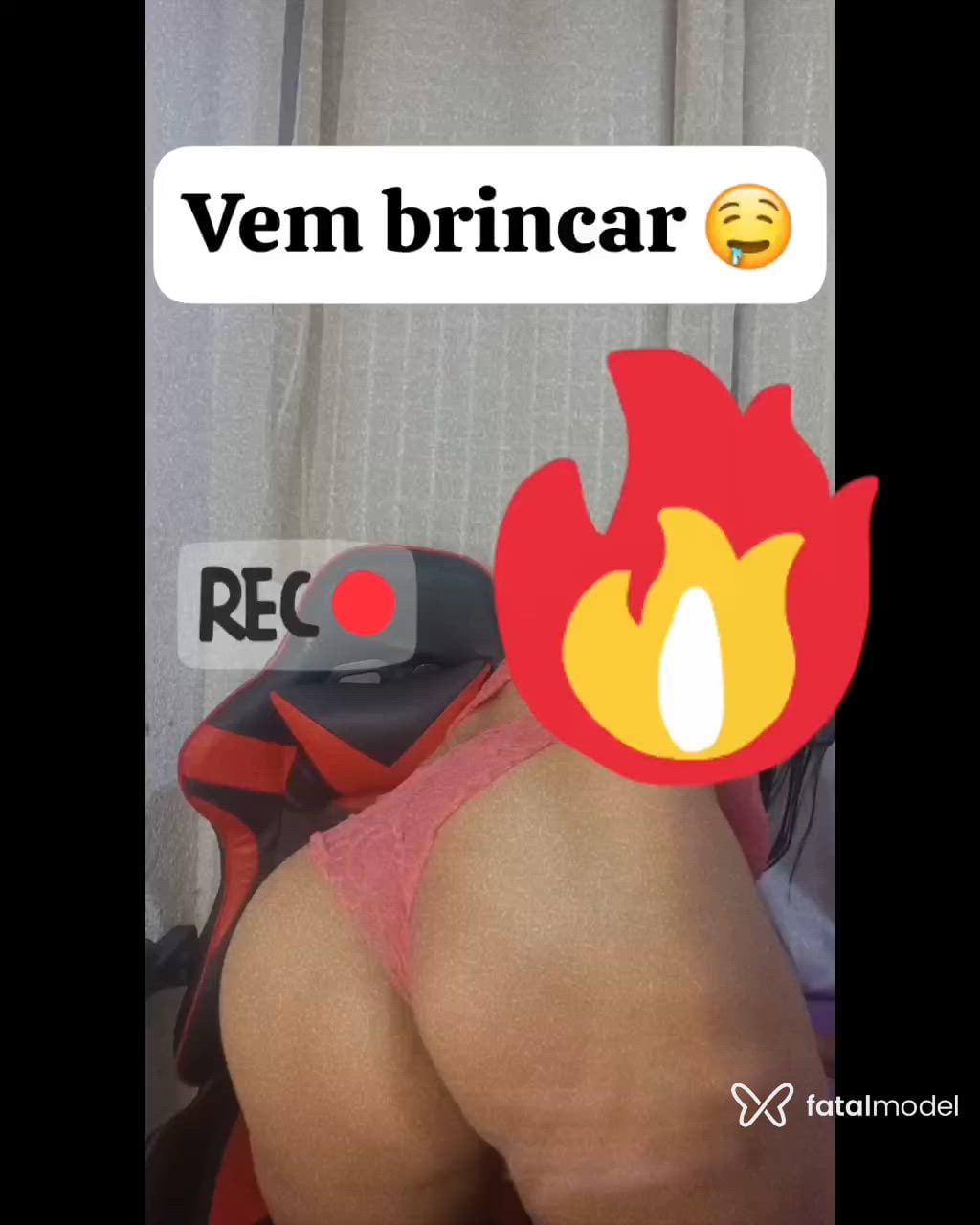 Acompanhante mulher morena (o) de olhos mel - Lilycavalona
